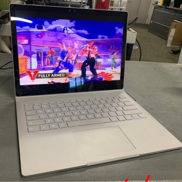 Microsoft Surface Book 2 i7 16gb ram 512gb ssd Nvidia gpu - Picture 2 of 3